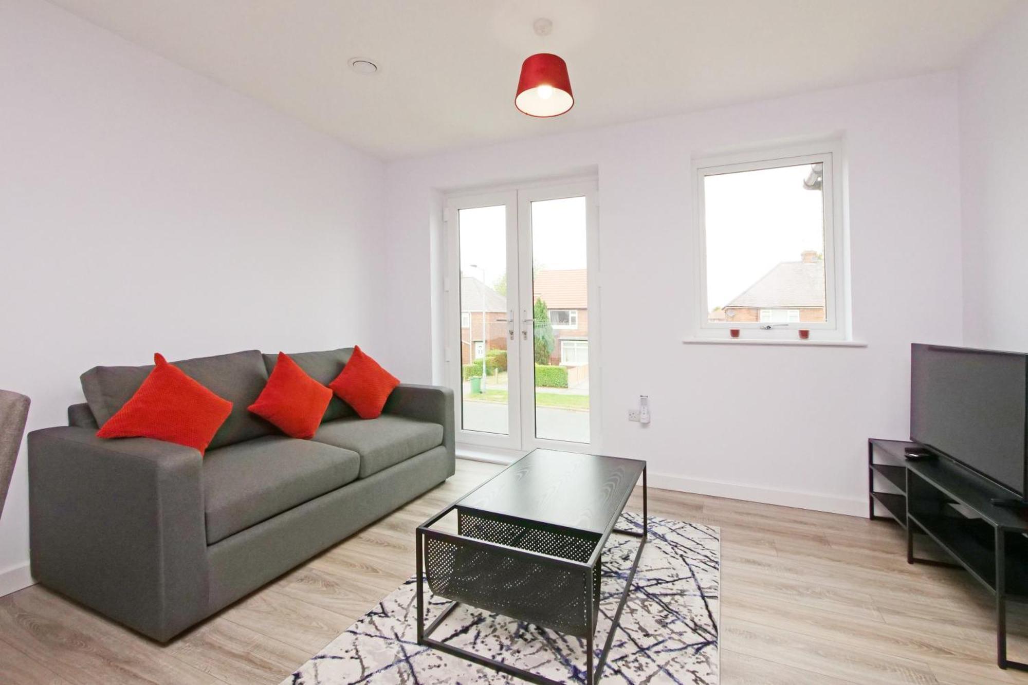 Apartment 46 Luna With Free Parking Йорк Екстериор снимка