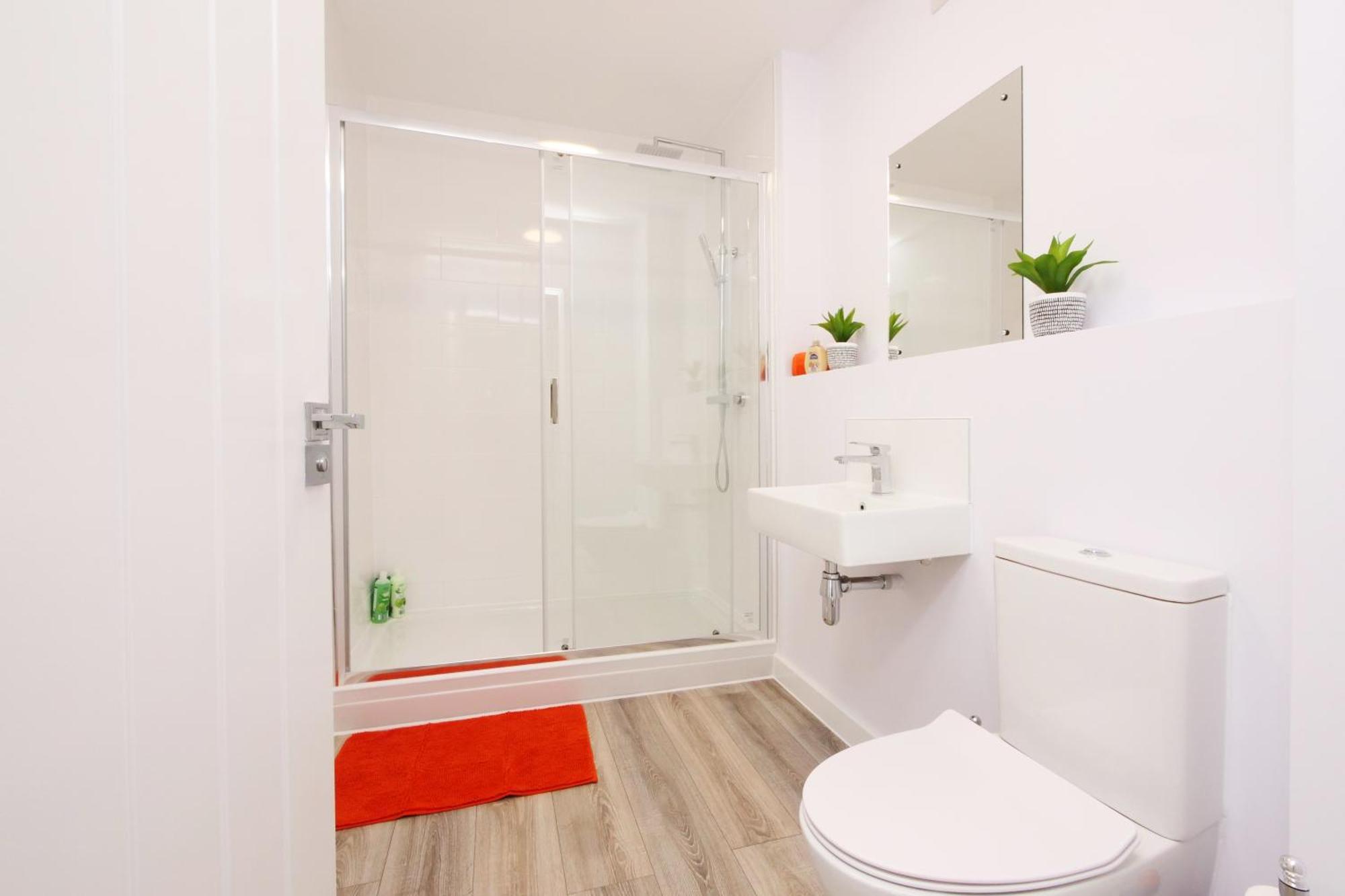 Apartment 46 Luna With Free Parking Йорк Екстериор снимка